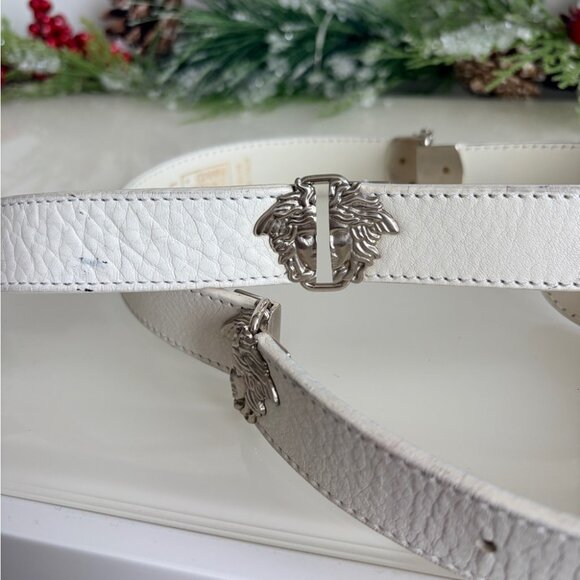 Gianni Versace Vintage White Leather Belt with Silver Tone Medusa main image 5